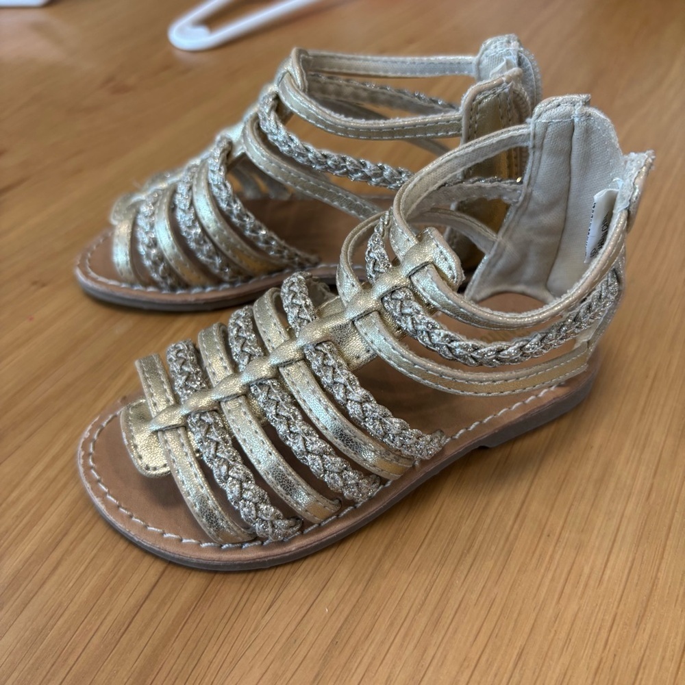 Harper Canyon Size 6 Gold Strap Back Zip Sandals toddler girl